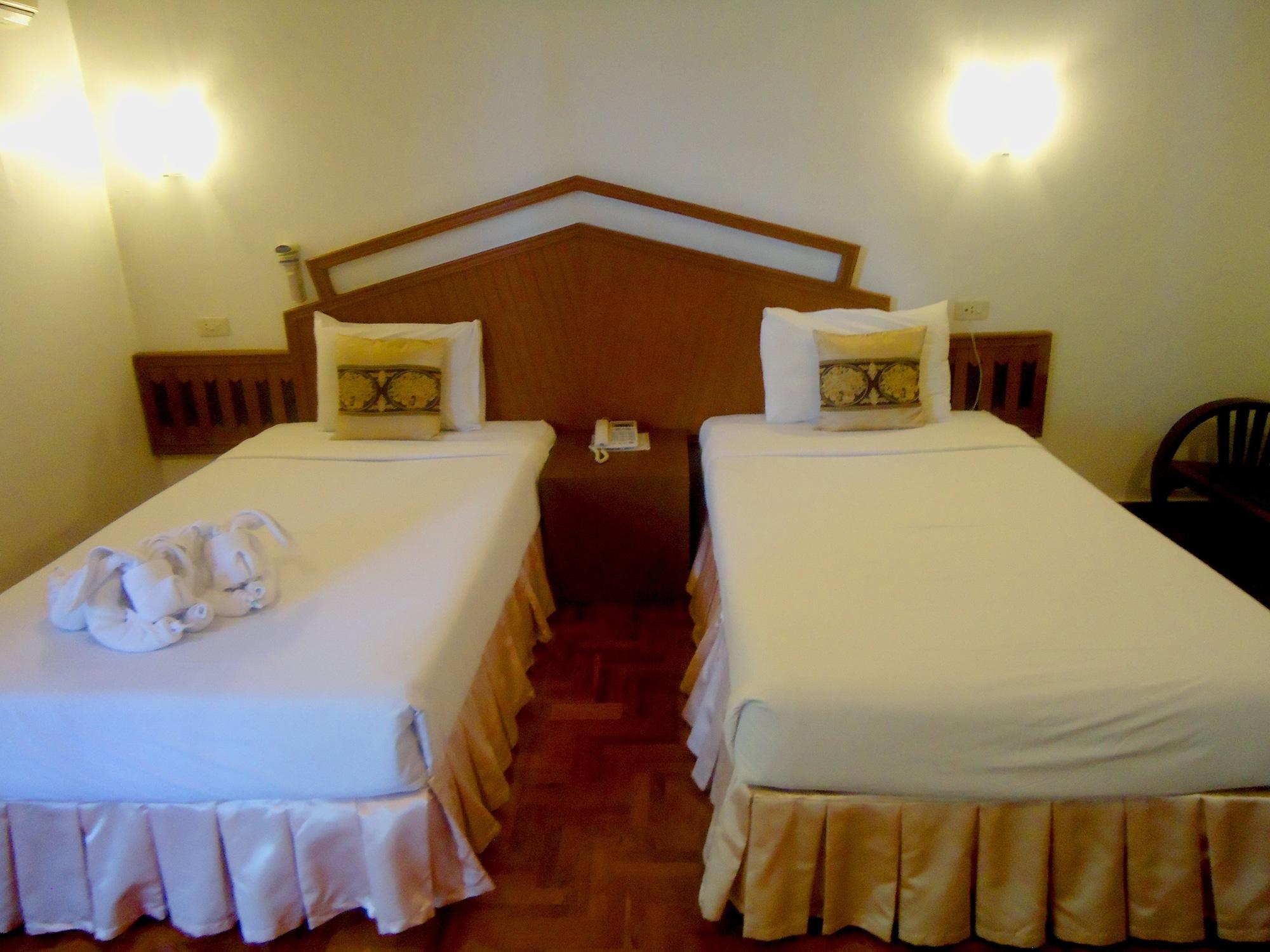 Baiyoke Chalet Hotel Mae Hong Son Exterior foto