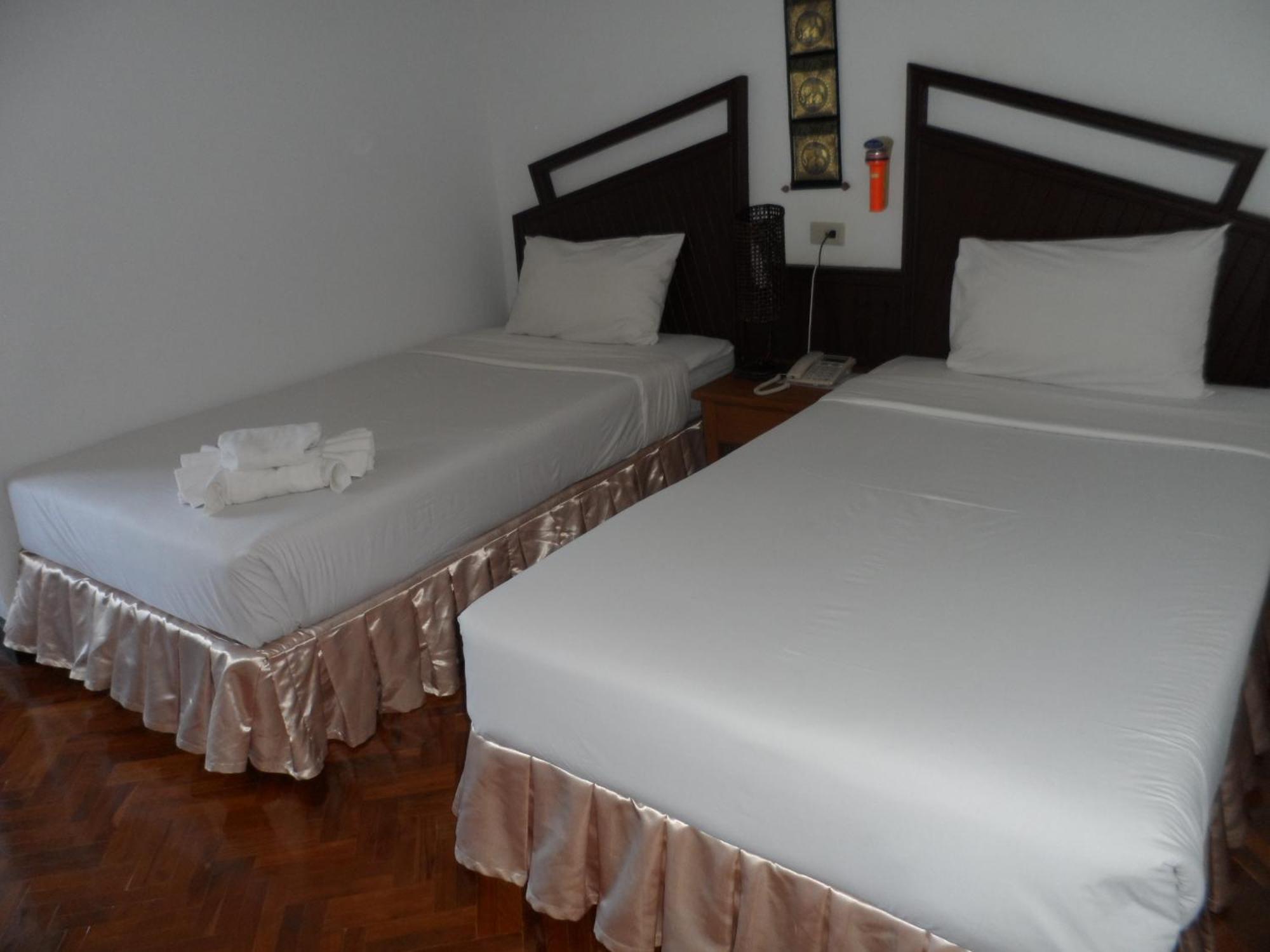 Baiyoke Chalet Hotel Mae Hong Son Exterior foto