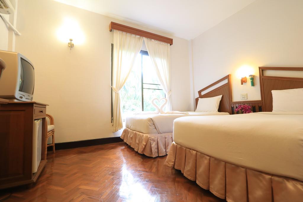 Baiyoke Chalet Hotel Mae Hong Son Exterior foto