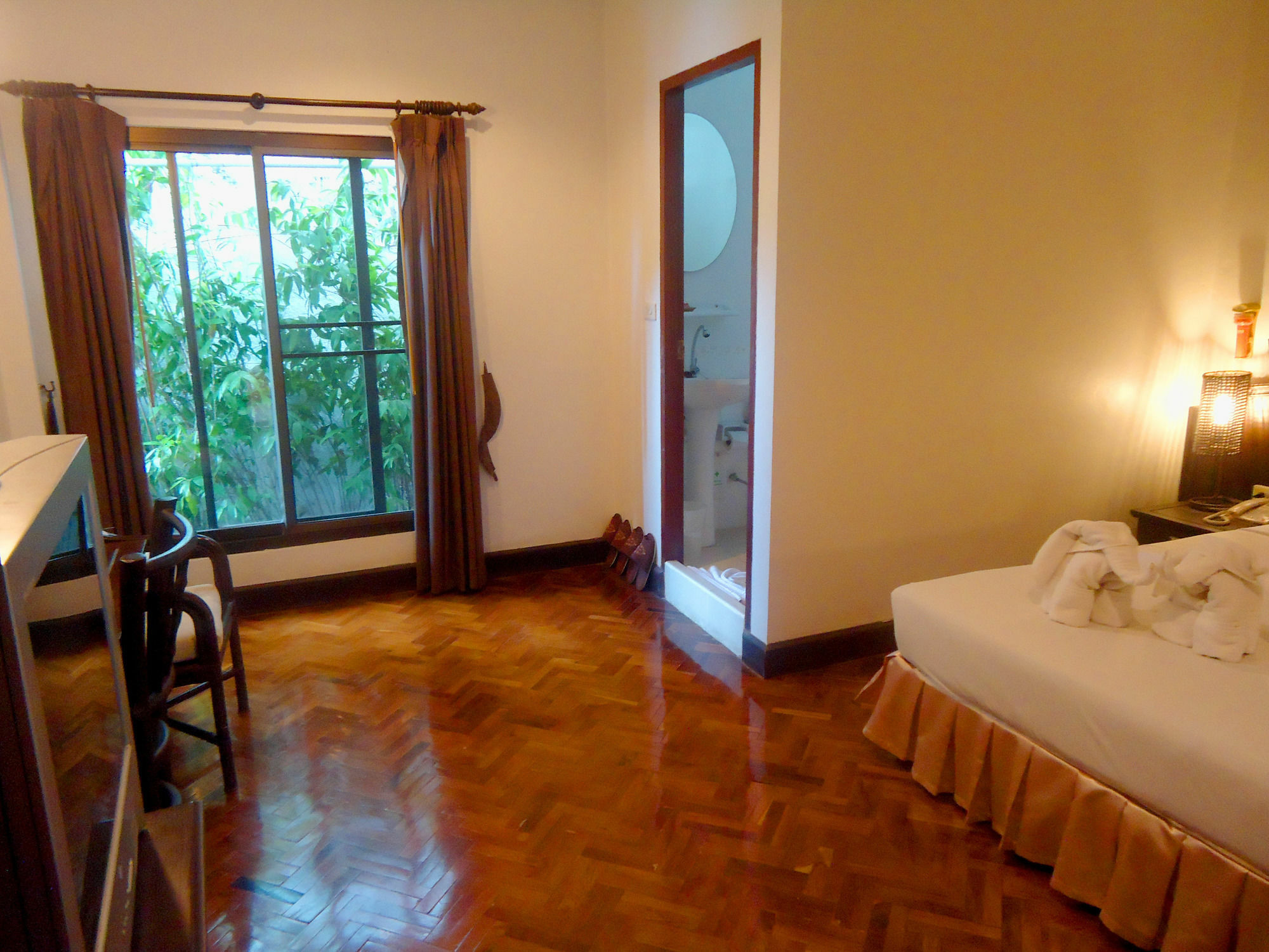 Baiyoke Chalet Hotel Mae Hong Son Exterior foto